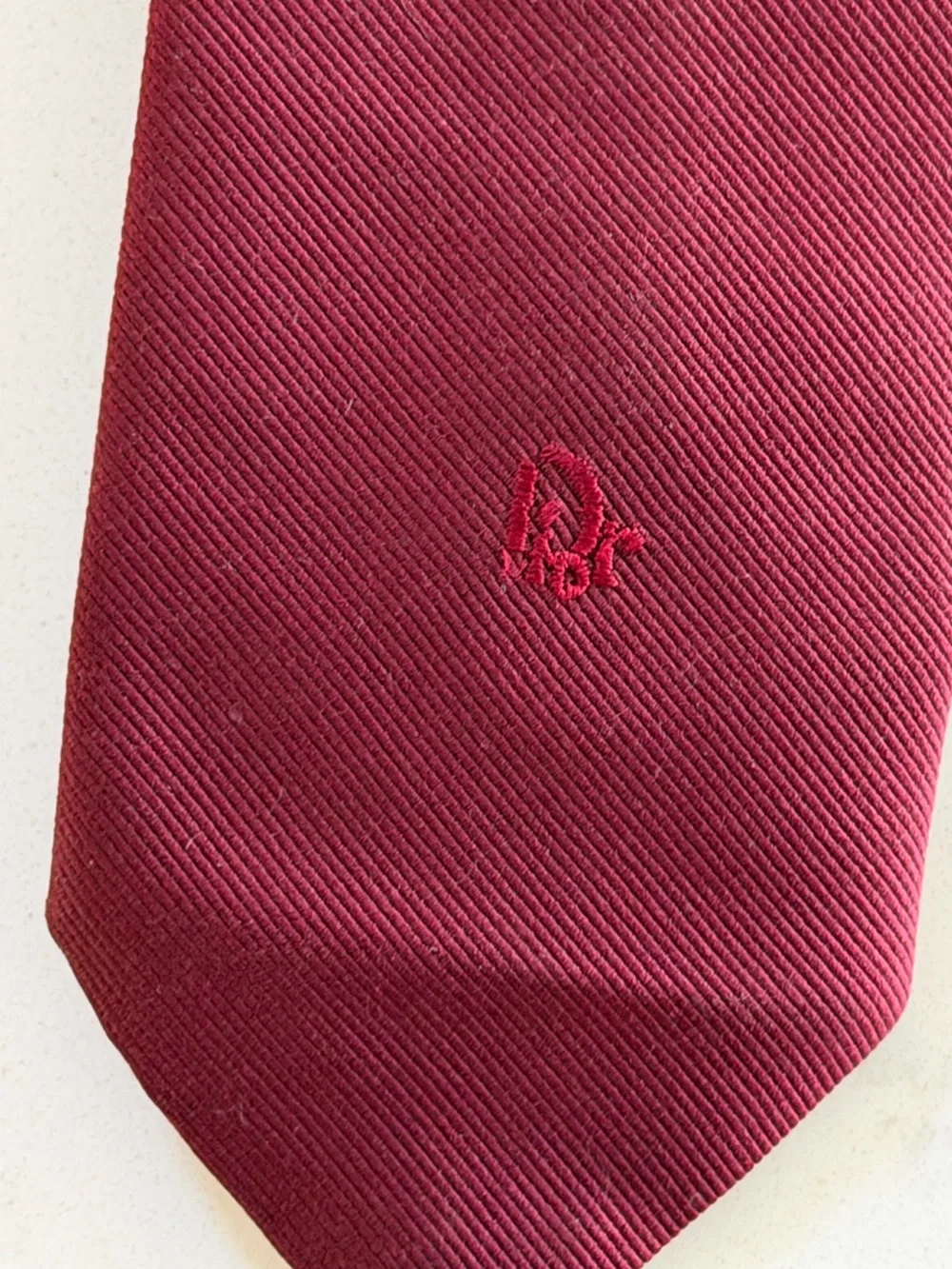 Dior Men's Deep Burgundy Silk Tie